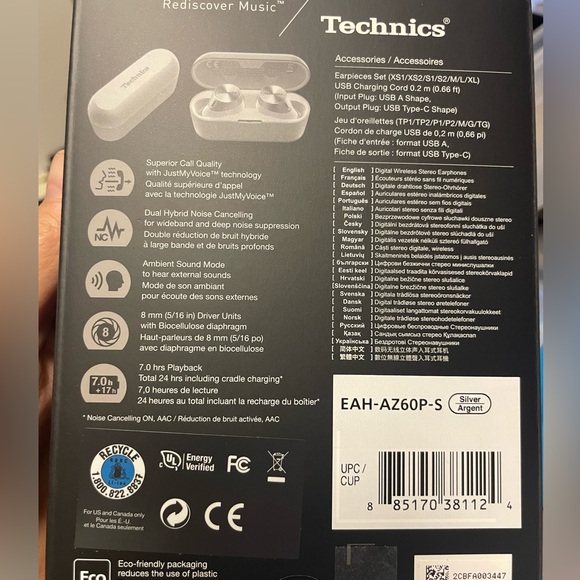 Technics True Wireless Multipoint Bluetooth Earbuds Silver - Picture 4 of 4